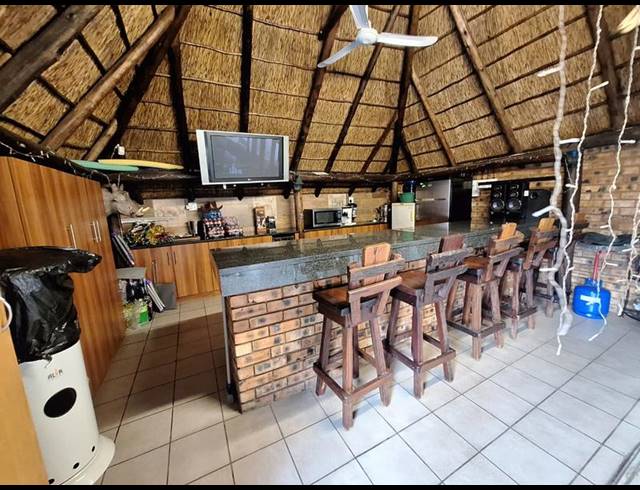 4 BEDROOM HOUSE FOR SALE IN PRETORIA GARDENS